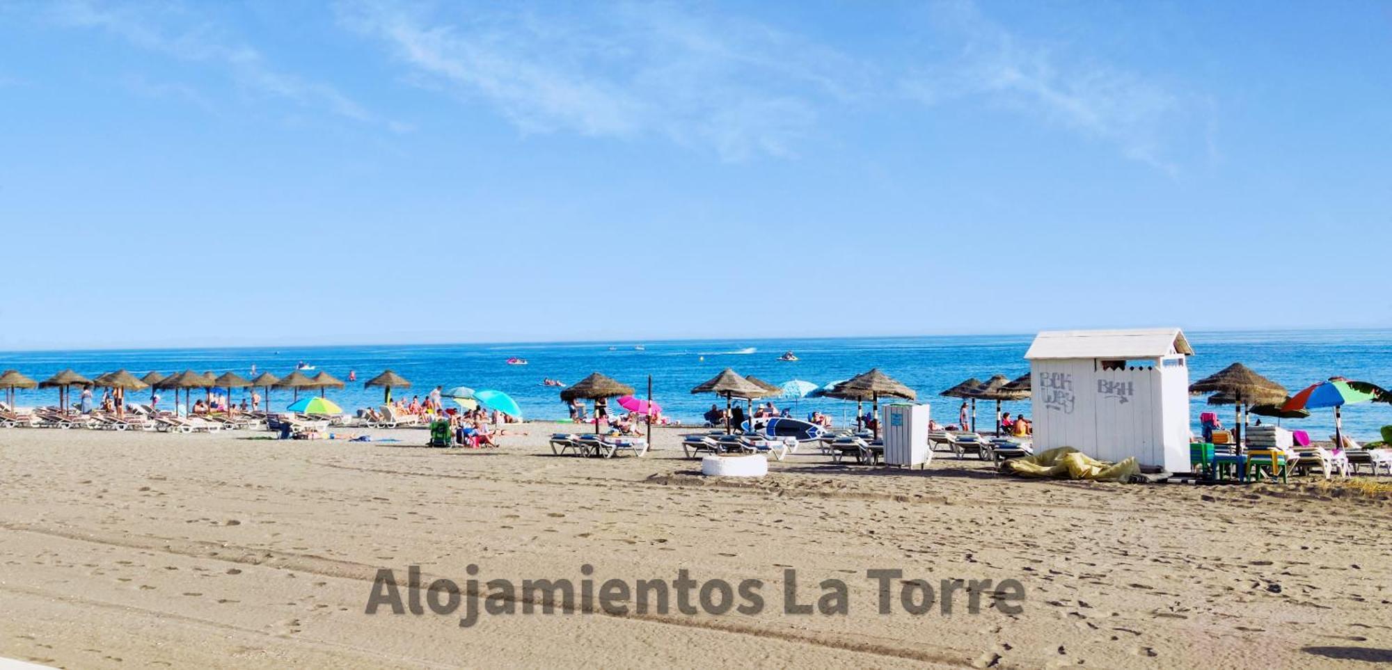 Laguna Beach Premium - Alojamientos La Torre Торрокс-Коста Экстерьер фото