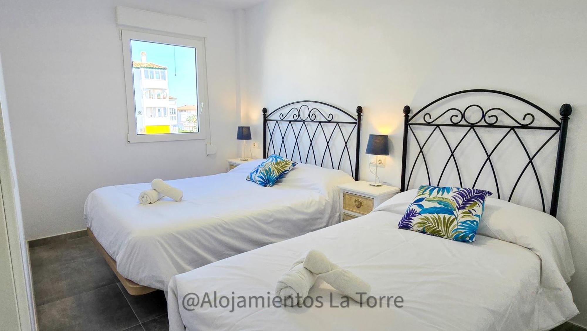 Laguna Beach Premium - Alojamientos La Torre Торрокс-Коста Экстерьер фото