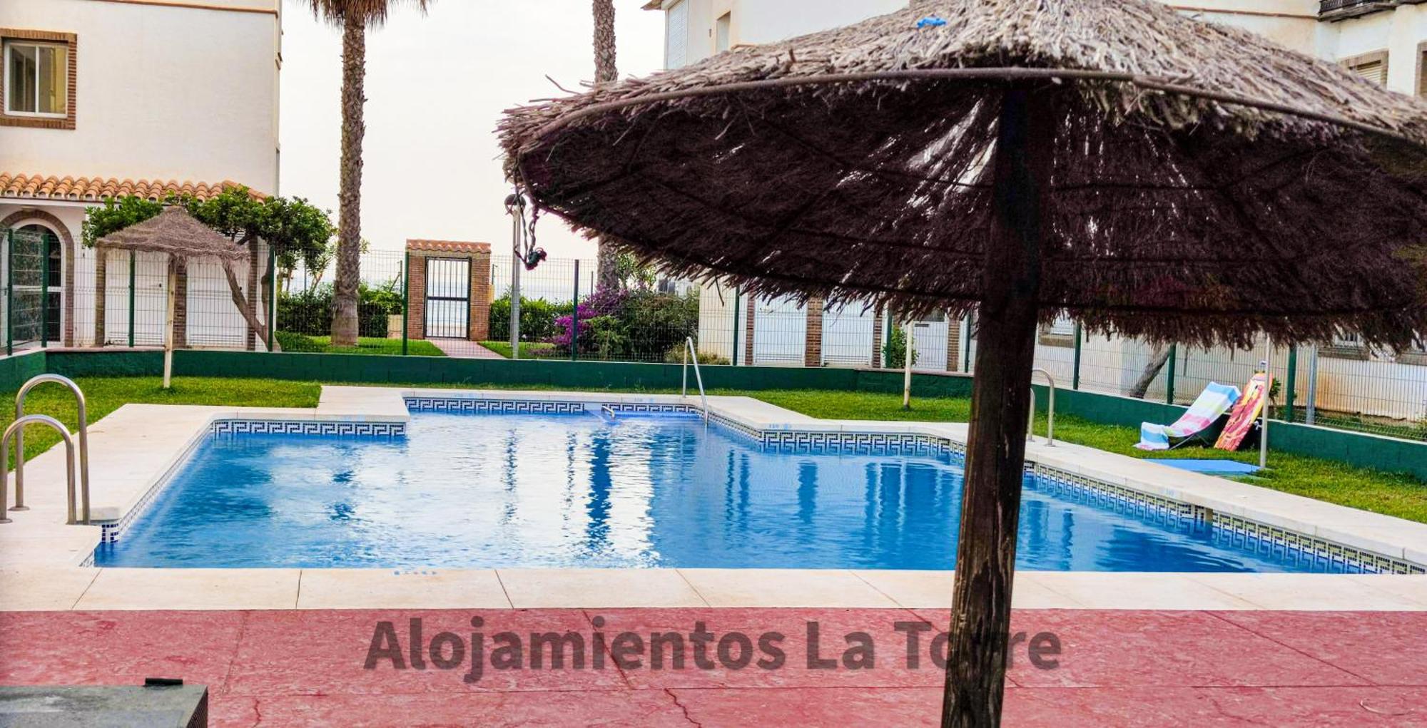 Laguna Beach Premium - Alojamientos La Torre Торрокс-Коста Экстерьер фото